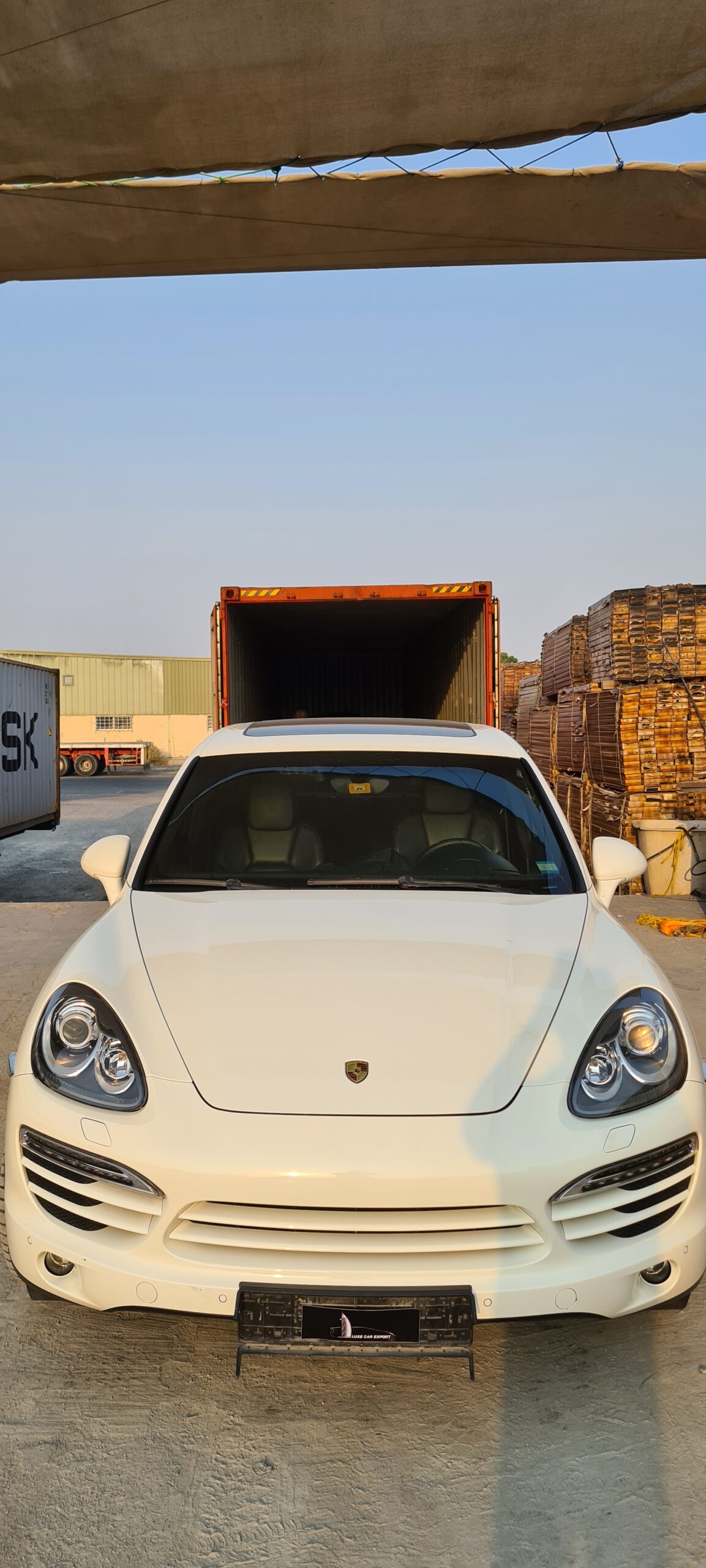 porsche-cayenne-export-dubai-luxe-car-export